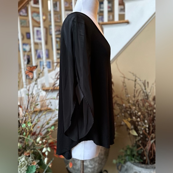 Cielo Medium Black Attached Angel Sleeve Blouse - Picture 2 of 5